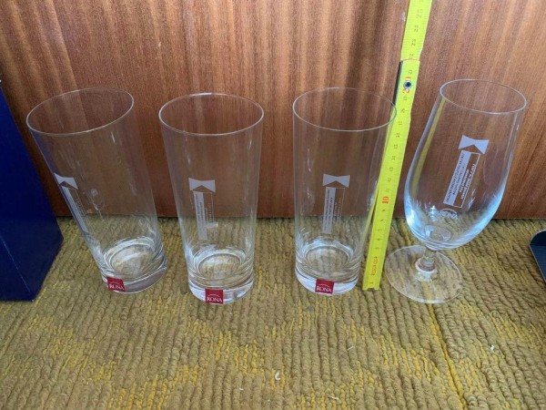 Vymenim sklo za nieco spotrebe.